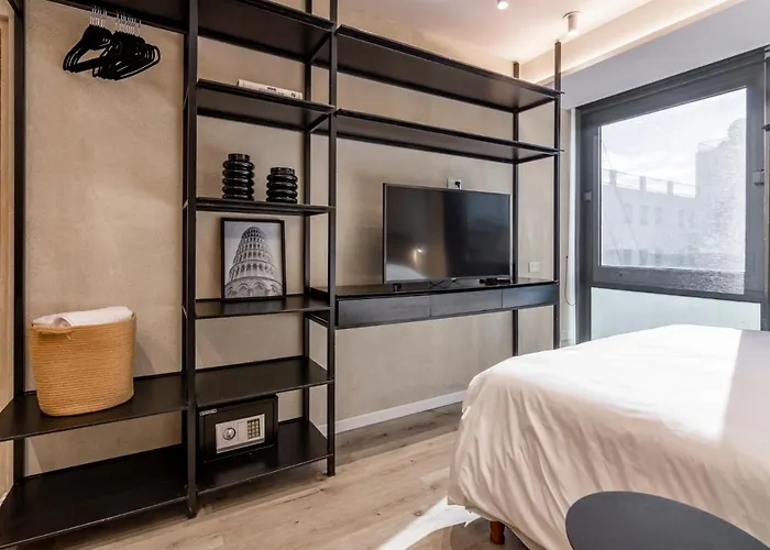 Deluxe Family Suite